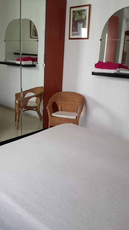 Room Sol Vecindario  Buitenkant foto